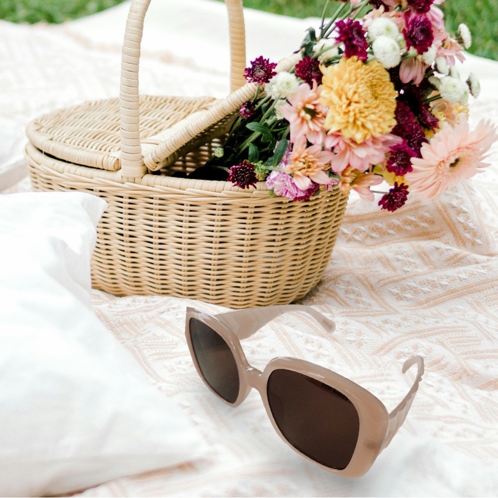 Steve Madden Sunglasses